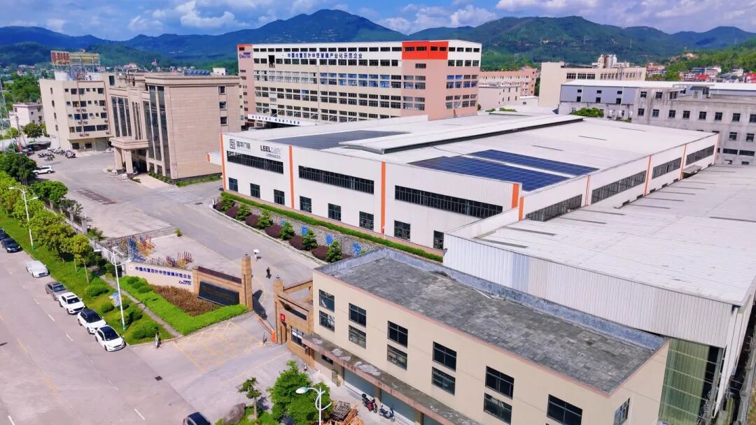 Guohua Doors & Windows y Penghao Glass unen fuerzas para crear un nuevo capítulo en puertas y ventanas de alta gama